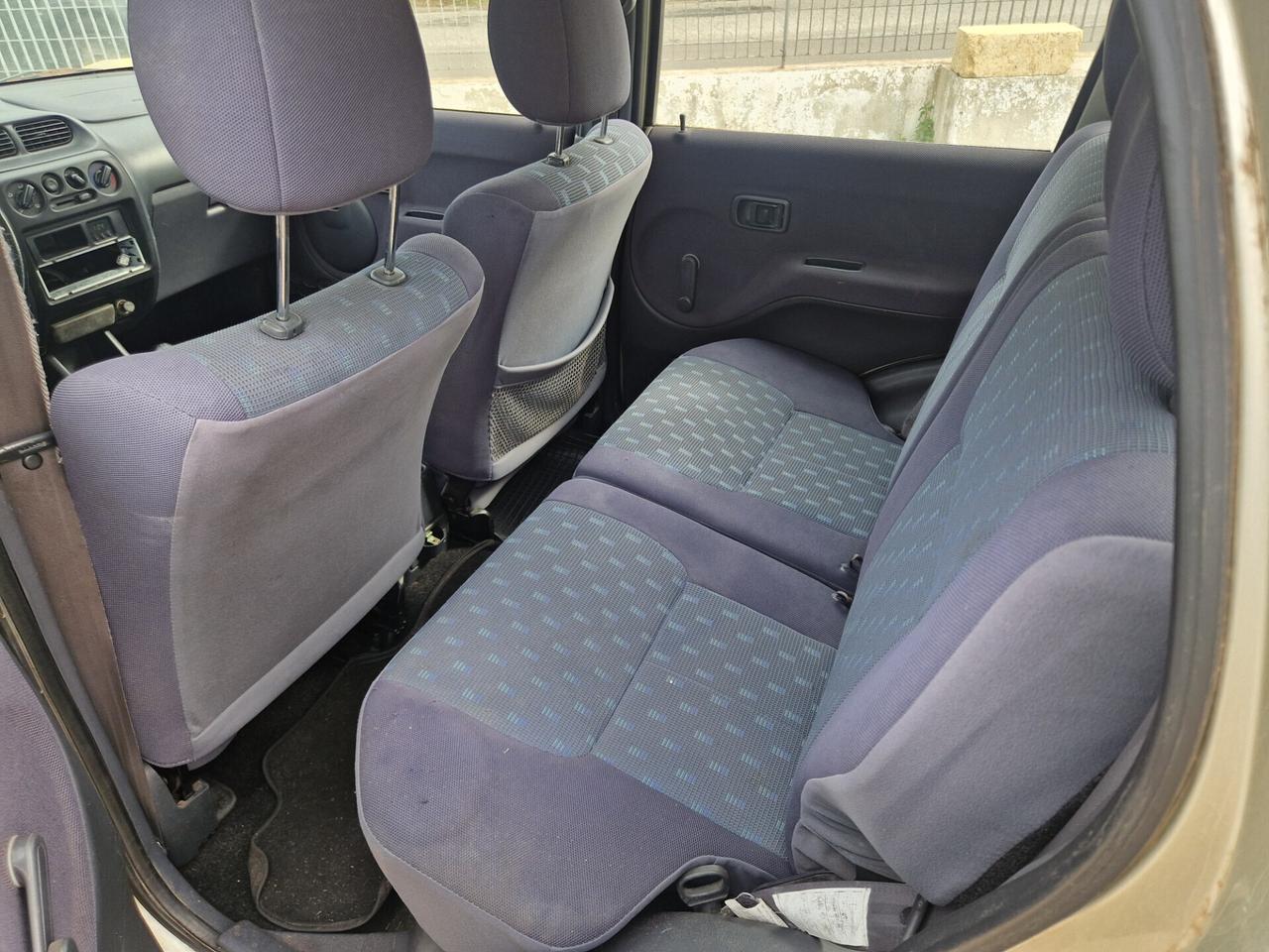 Daihatsu Terios 1.3 4WD - 2004