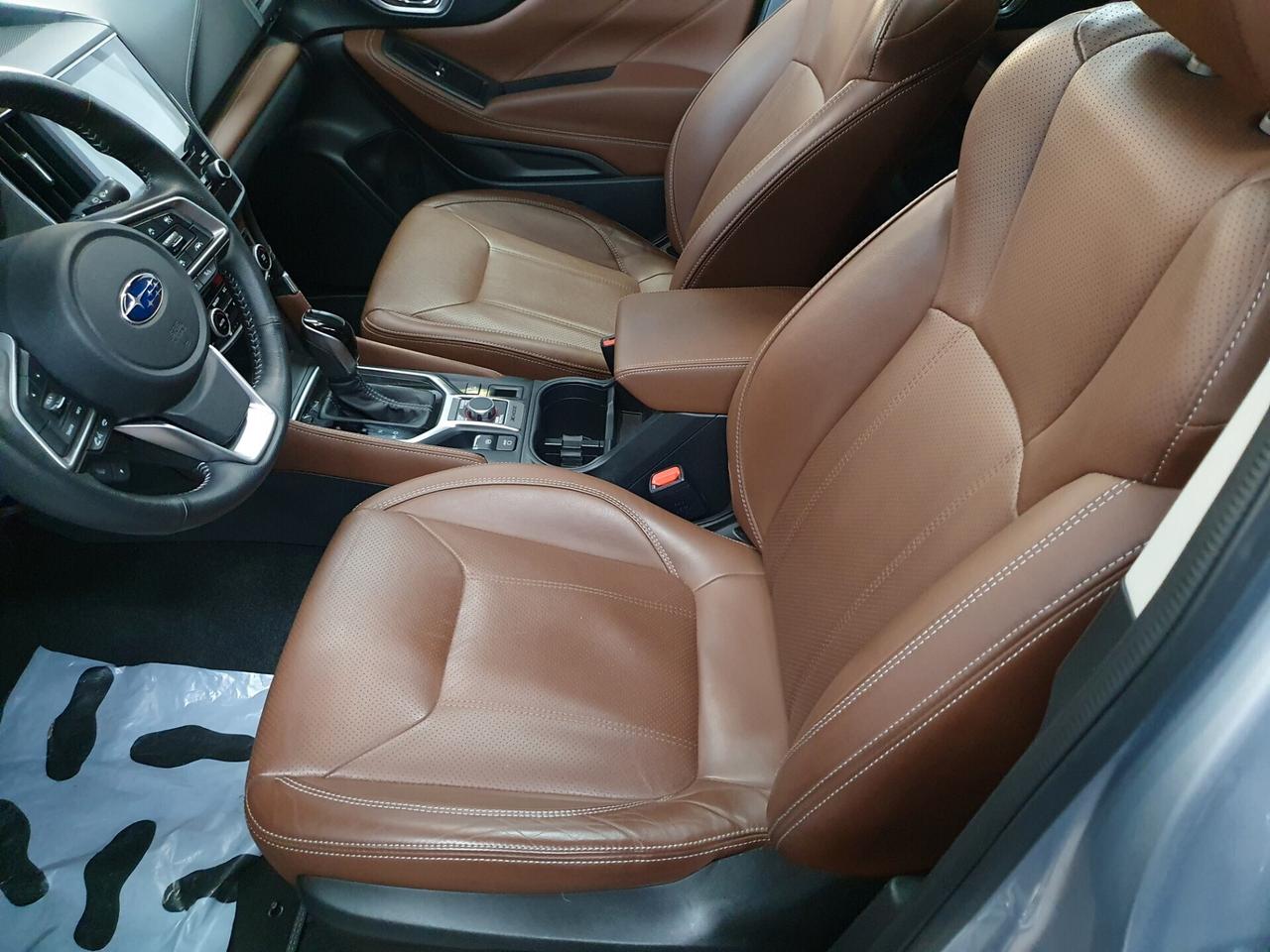 Subaru Forester 2.0 e-Boxer MHEV CVT Lineartronic Premium - GANCIO TRAINO