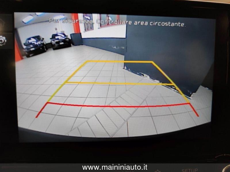 KIA Stonic 1.2 84cv Urban + Car Play