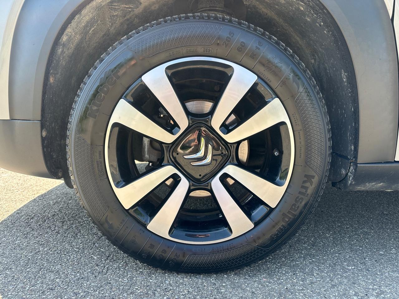 Citroen C3 Aircross BlueHDi 110 S&S Shine Pack