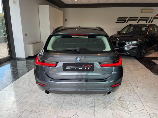 BMW 318 iA Touring Business Advantage StepTronic 156cv