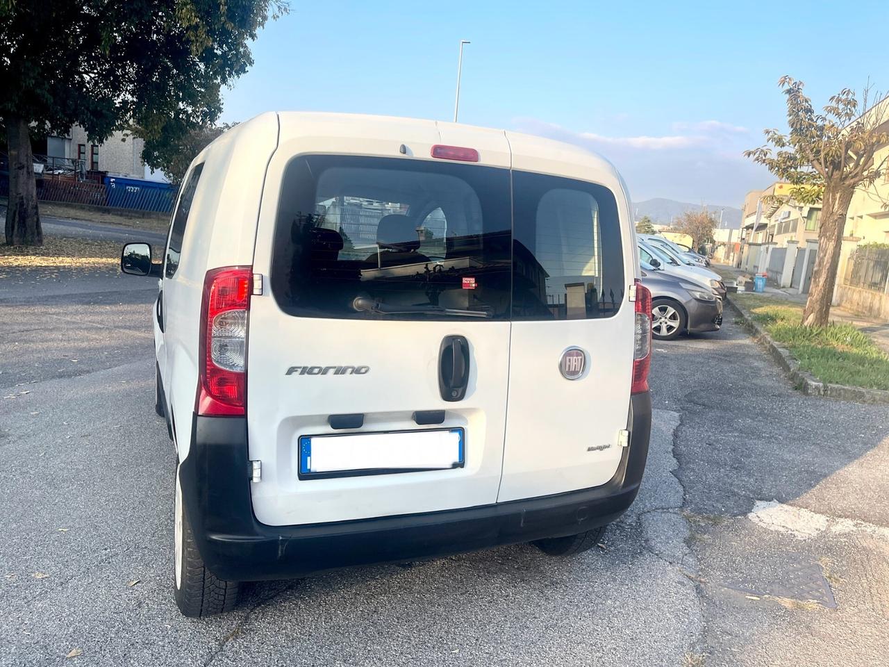 Fiat Fiorino 1.3 MJT 95CV Combi Semivetrato Neopatentati 5 posti 2011
