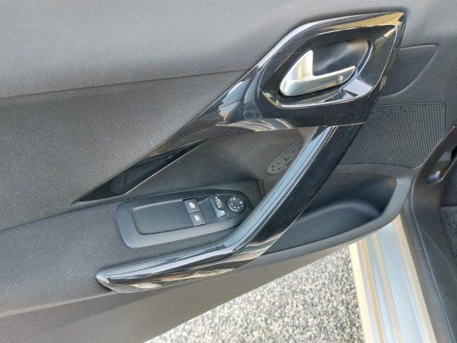 PEUGEOT 208 1° serie PureTech 82 5 porte Active km 36000