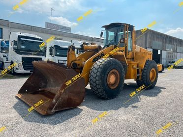 JCB 456 B pala gommata