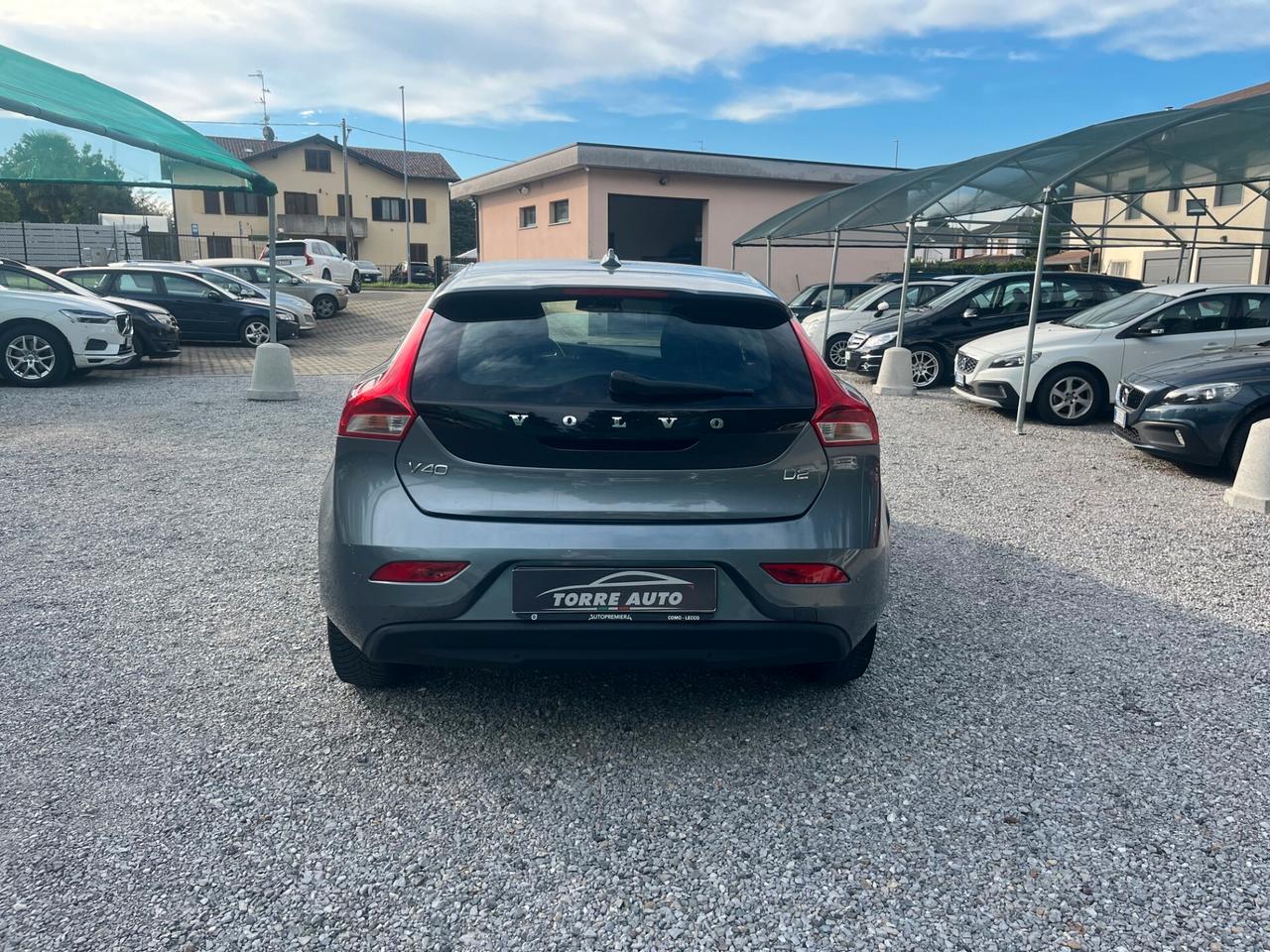 Volvo V40 D2