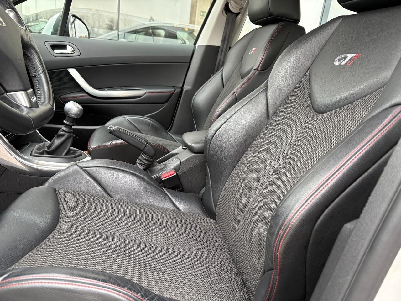 Peugeot 308 GTi 1.6 THP 200 CV 5p.