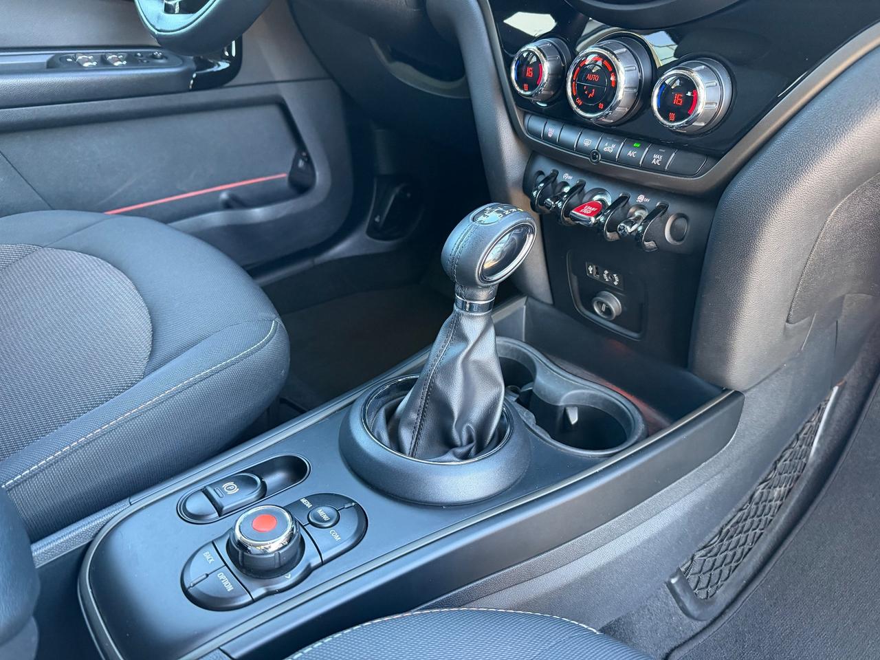 Mini Cooper D Countryman 2.0 Business Automatica