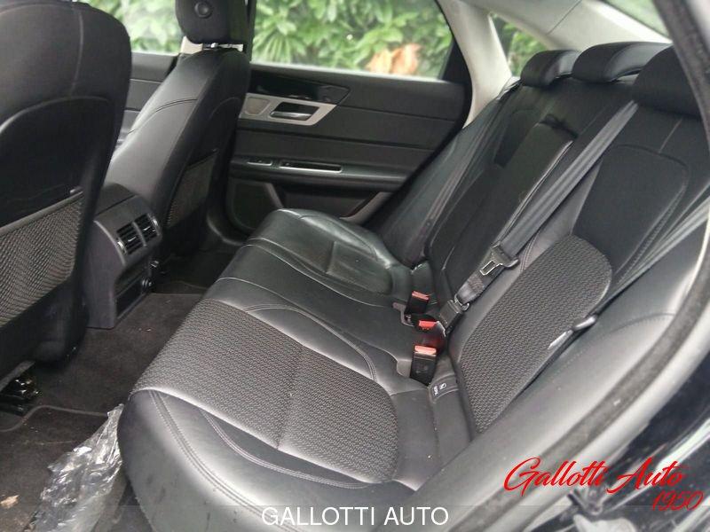 Jaguar XF XF 2.0 D 180 CV aut.