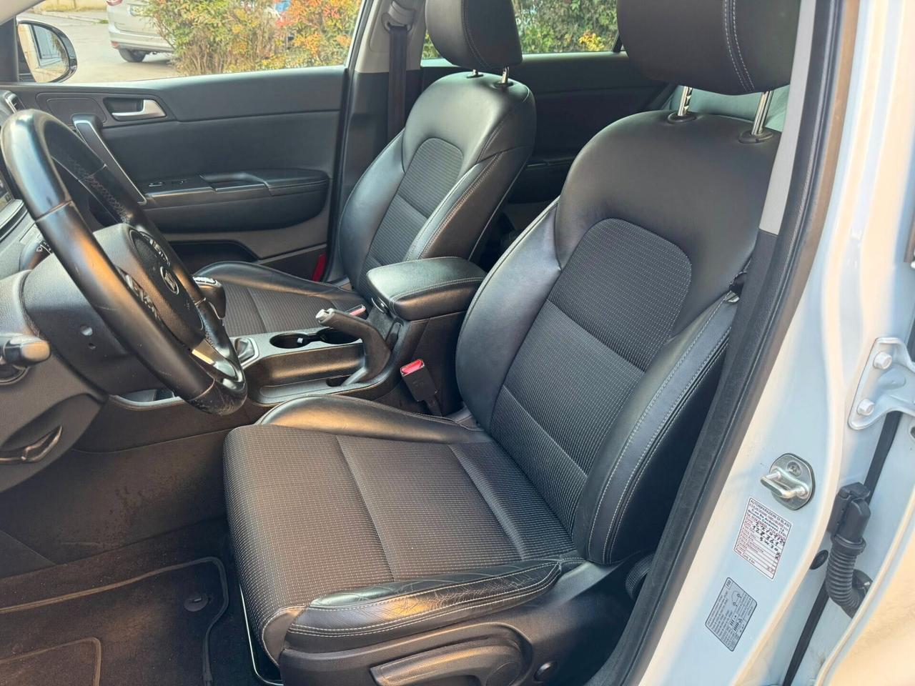 KIA SPORTAGE 1.7 CRDI 115 CV. CLASS NAVI+CERCHI+RETROCAMERA