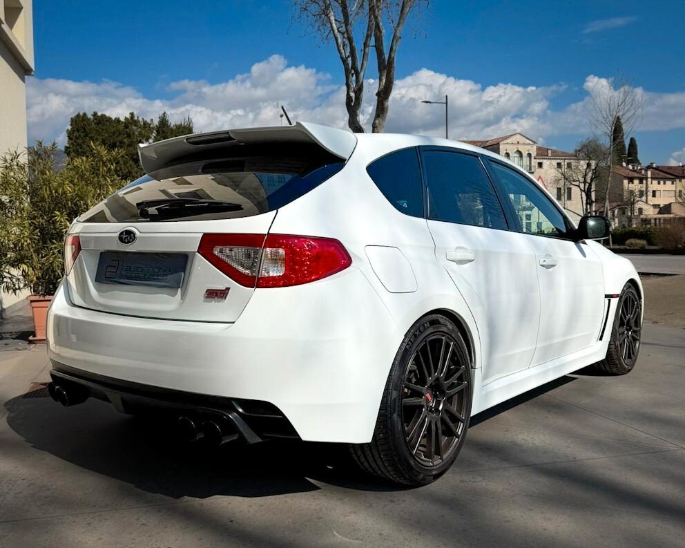 Subaru Impreza STI JDM 2.0