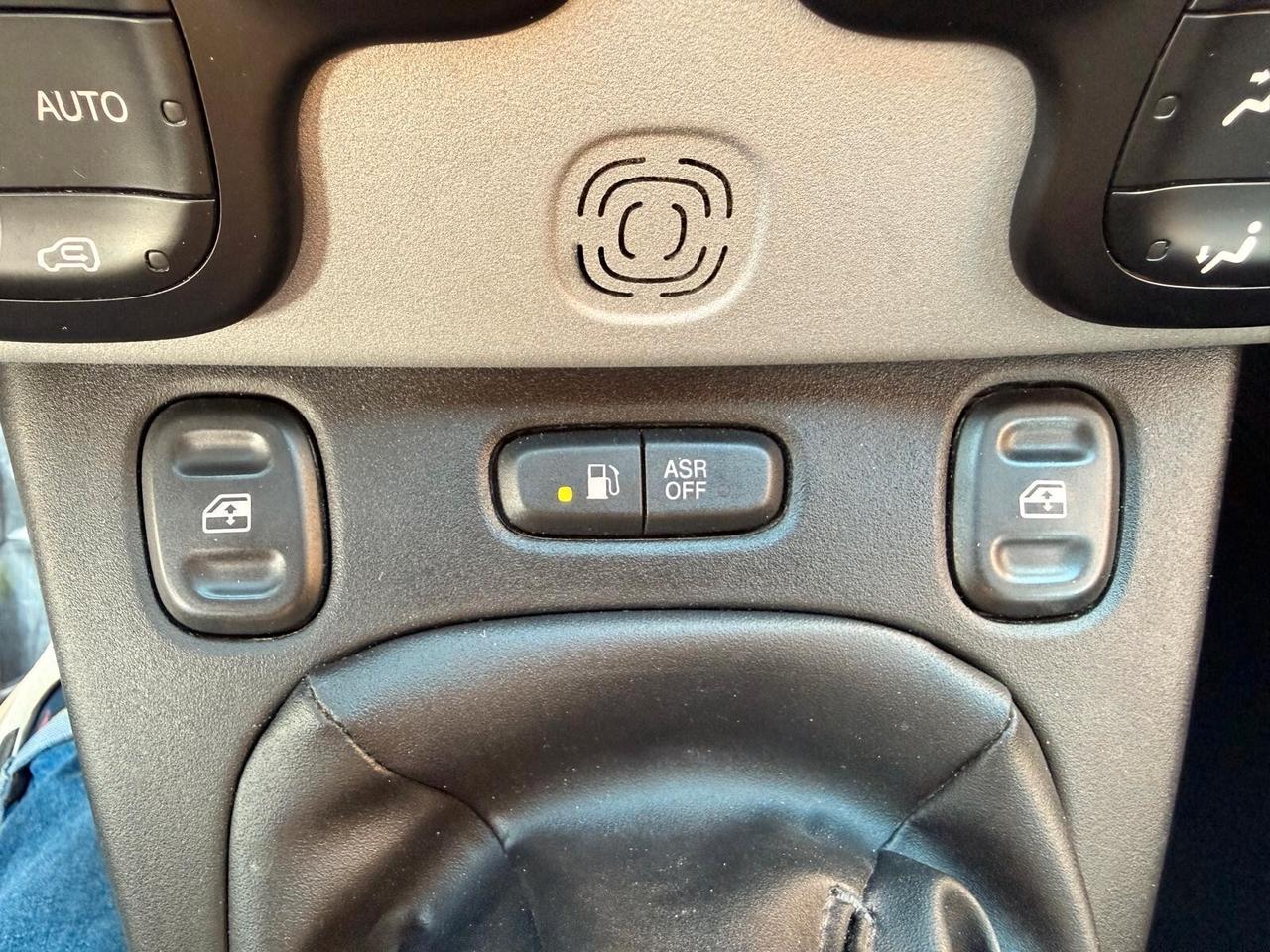 Fiat Panda 1.0 FireFly S&S Hybrid City Cross