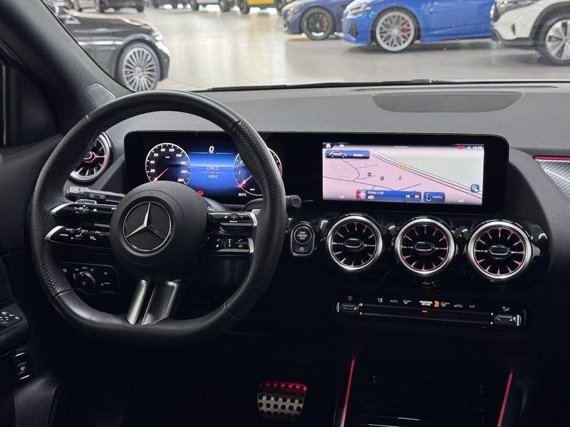 Mercedes-Benz GLA GLA 180 AMG Line LED CAMERA 360 KEYLESS