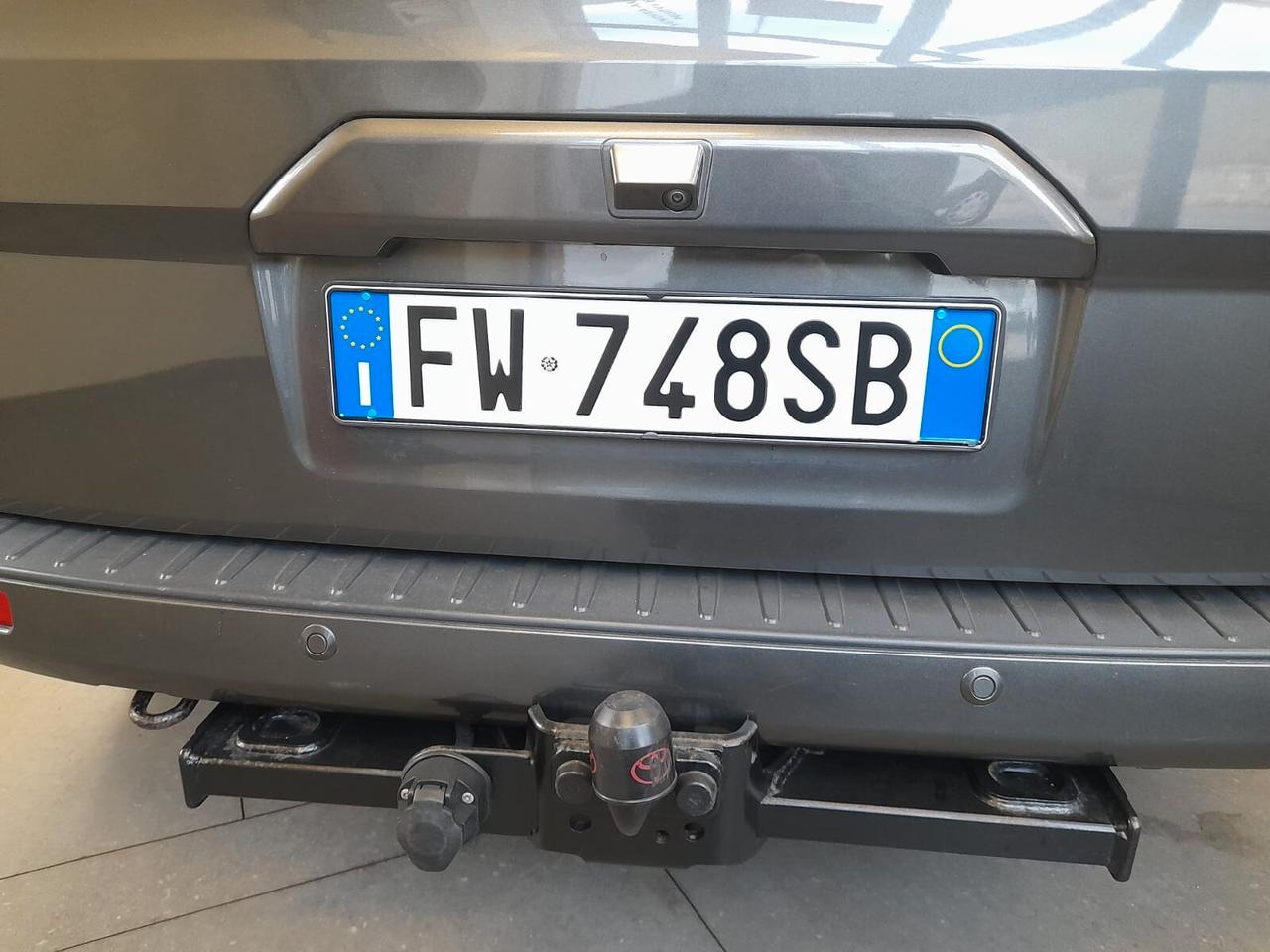 Ford Tourneo Custom 9 POSTI 310 2.0 TDCi 170CV PC Titanium