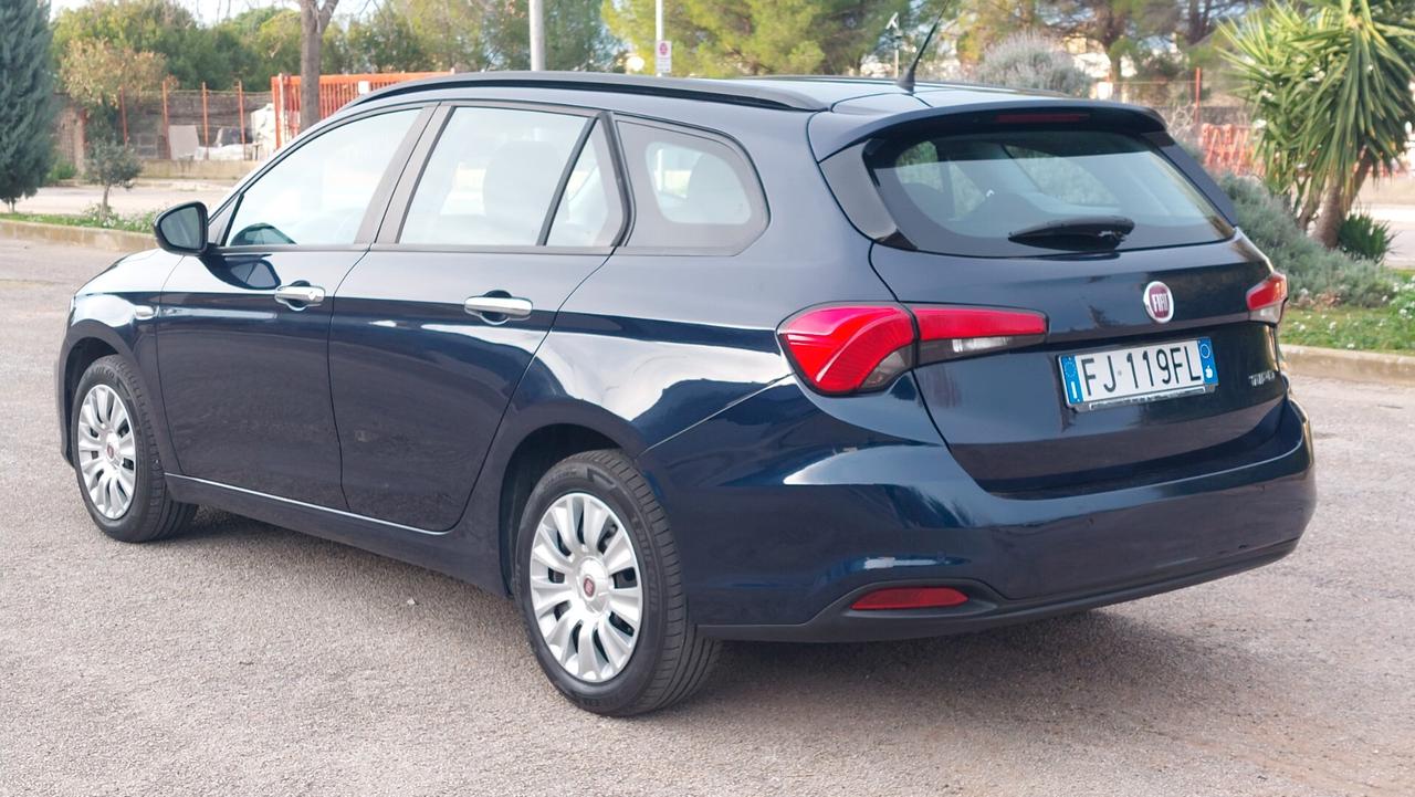 Fiat Tipo 1.4 T-Jet 120CV GPL SW Lounge