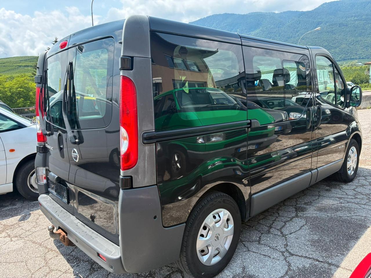 Nissan Primastar 2.0 DCI 115CV 9 POSTI