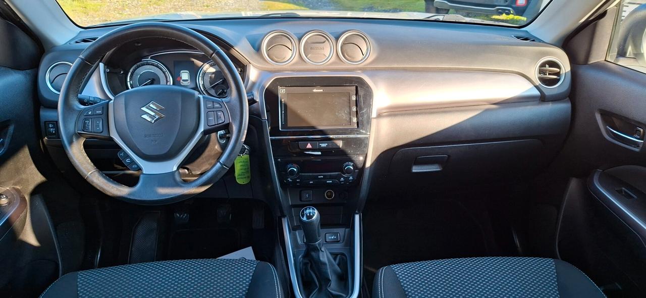 Suzuki Vitara 1.0 Boosterjet Cool-GPL