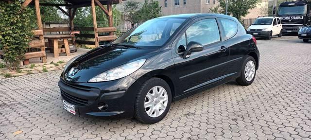 PEUGEOT 207 1.4 HDi ADATTA NEOPATENTATI