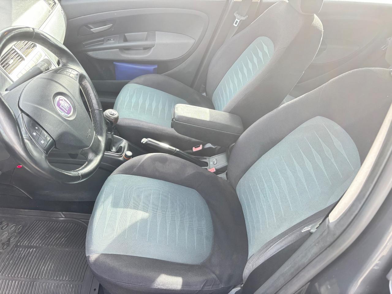 Fiat Grande Punto 1.3 MJT 75 CV 5 porte Dynamic