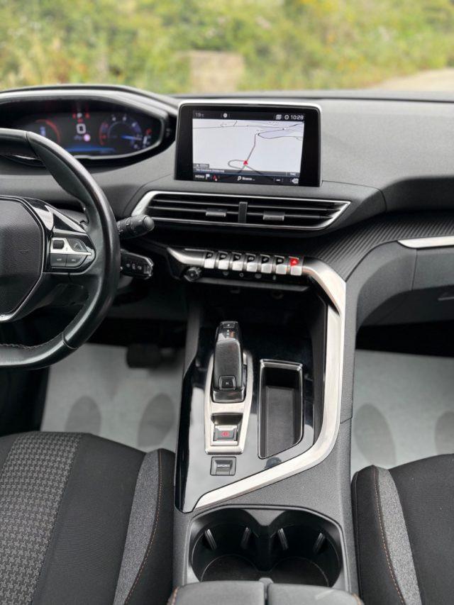PEUGEOT 3008 BlueHDi 130 S&S EAT8 Allure