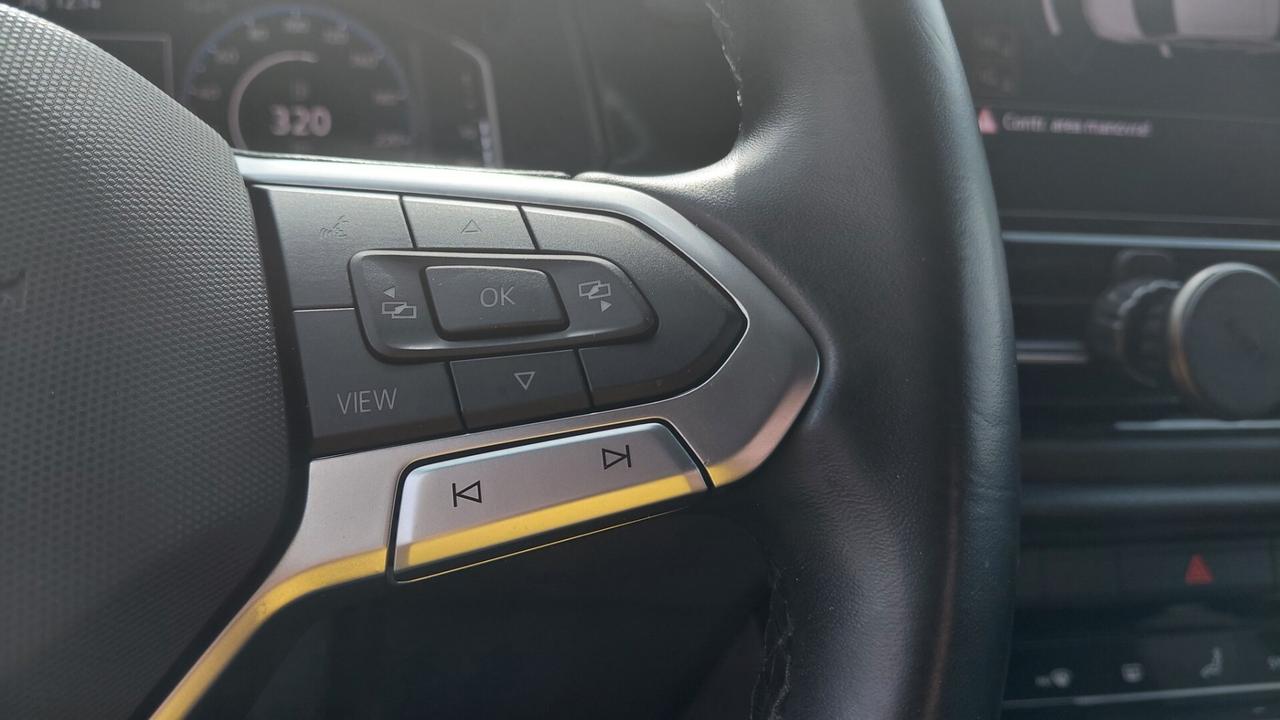 Promo Volkswagen T-Roc TSI R-Line Unicopr