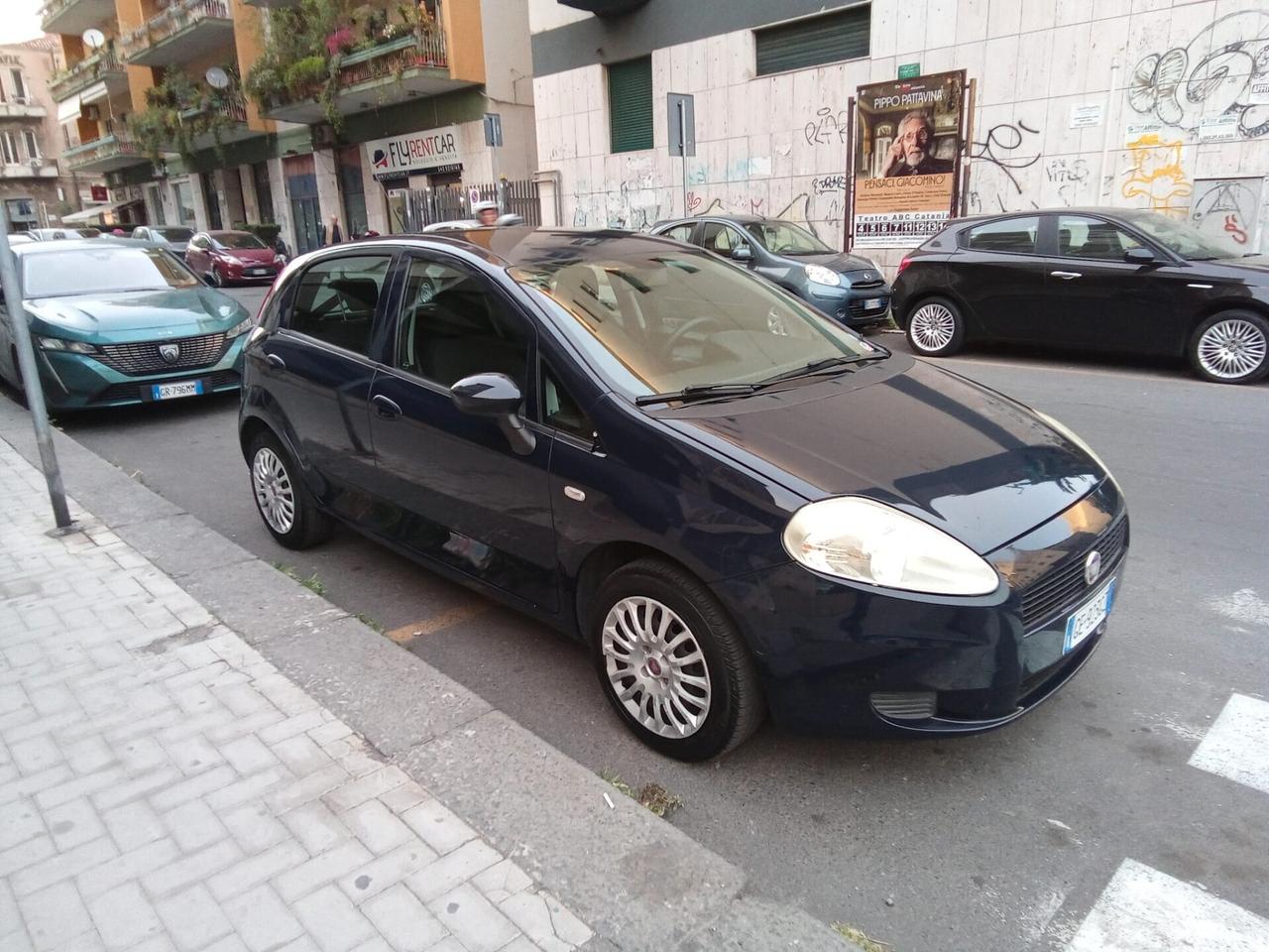 Fiat Grande Punto 1.3 MJT 75 CV 5 porte Dynamic