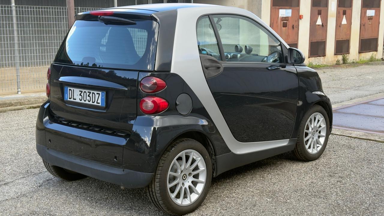 Smart ForTwo 1000 52 kW coupé passion