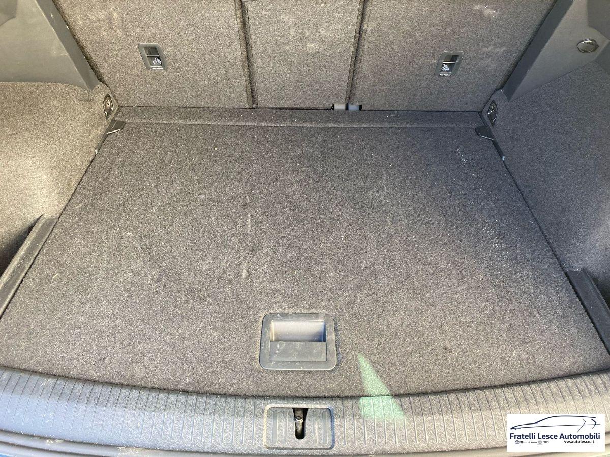 VOLKSWAGEN - Tiguan 2.0 tdi scr Elegance 150cv dsg (sede Piano Lago)
