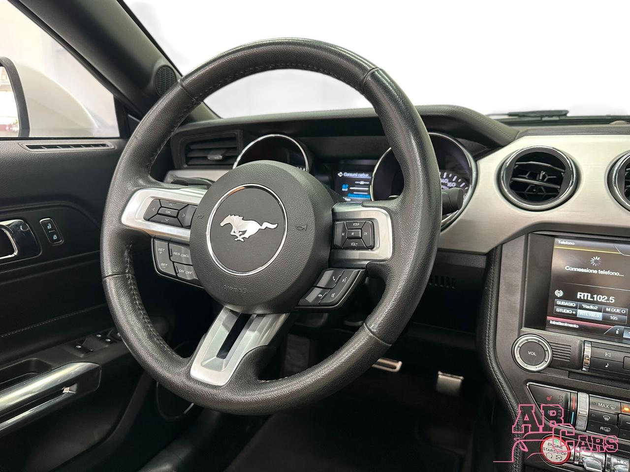 Ford Mustang 2.3 317cv Cabrio 4 posti