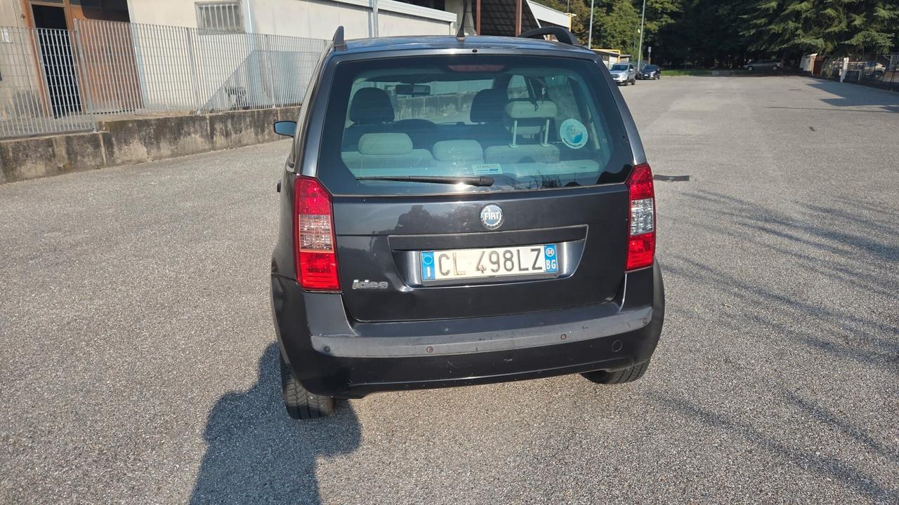Fiat Idea 1.4 16V Emotion