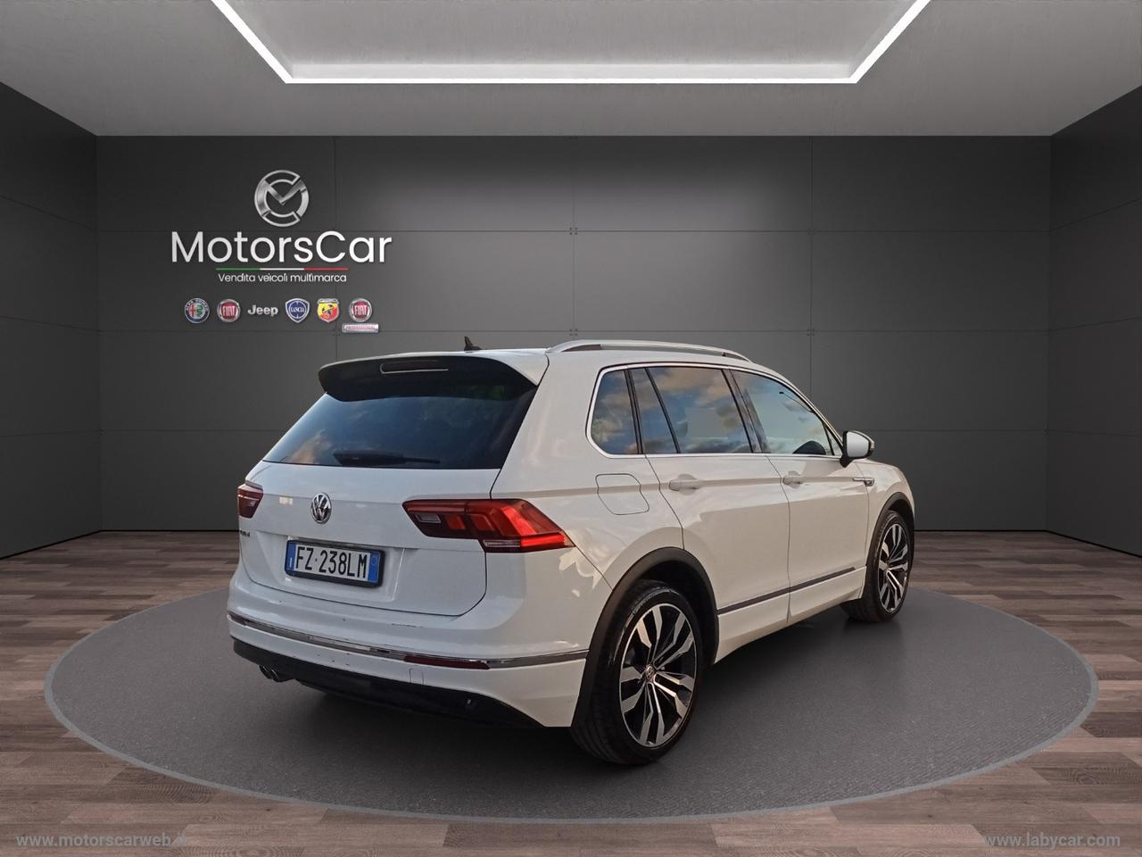 VOLKSWAGEN Tiguan 2.0 TDI 150CV SCR DSG R-Line TETTO APRIBILE