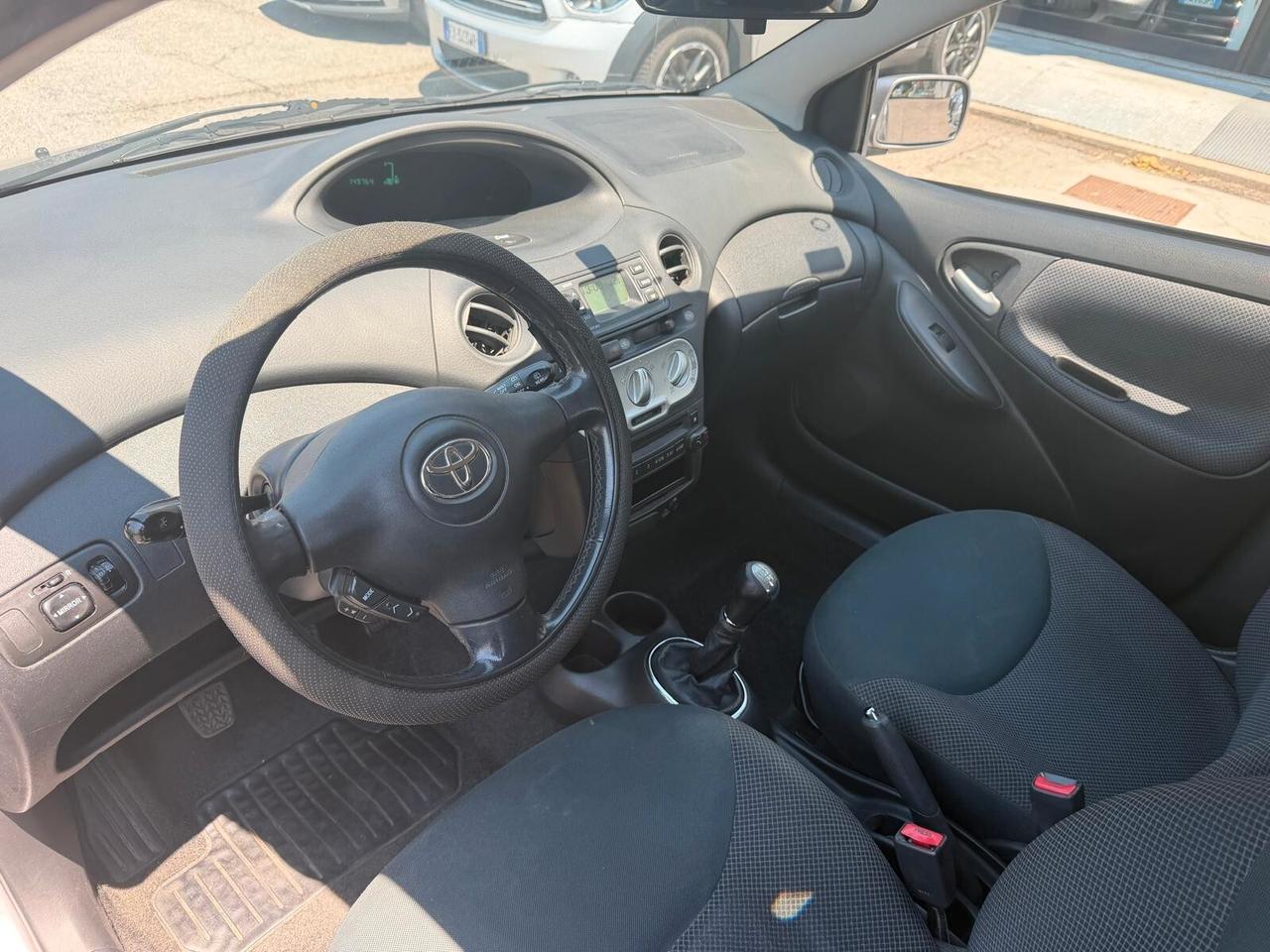 Toyota Yaris 1.4 tdi D-4D cat 5 porte