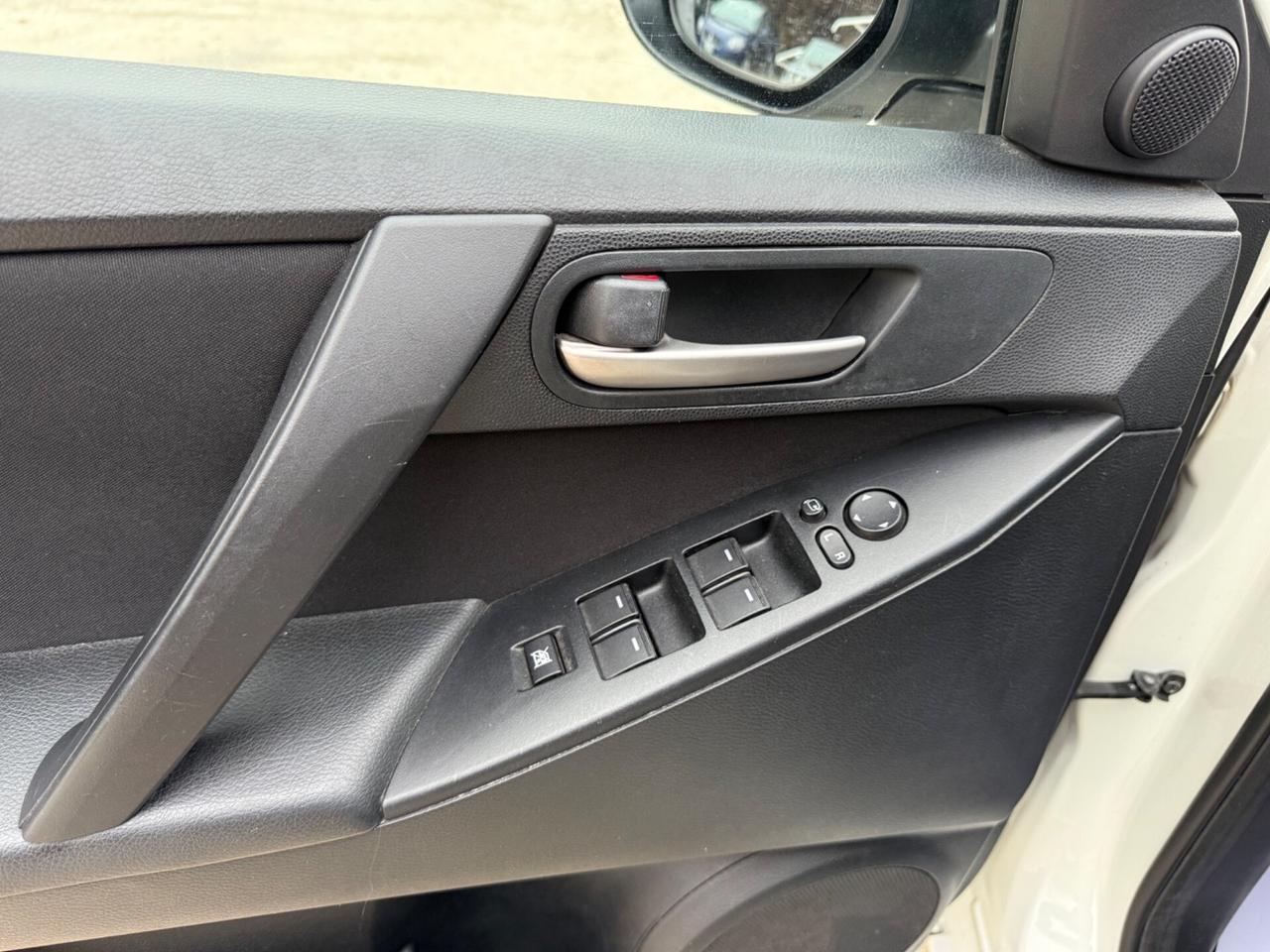 Mazda 3 1.6 MZ-CD 109 CV 5p. Advanced Unico Top