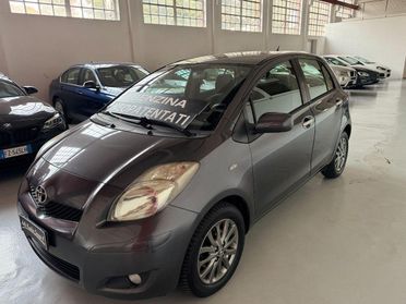 TOYOTA - Yaris - 1.0 5p. Sol