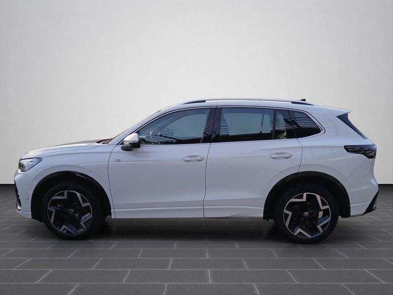 Volkswagen Tiguan 2.0 TDI 150 CV EVO SCR DSG Nuovo Modello R-Line 19" Camera