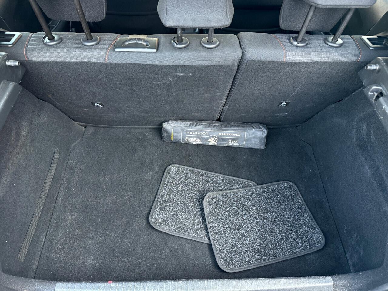 Peugeot 208 EURO 6E NEOPATENTATI