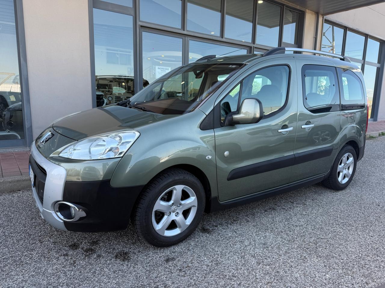 Peugeot Partner Tepee 1.6 HDi 112CV Outdoor