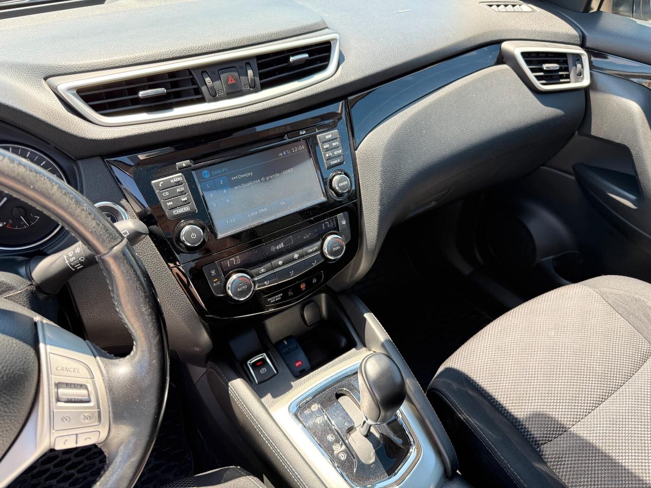 Nissan Qashqai 1.6 dCi X-Tronic 2WD Black Edition