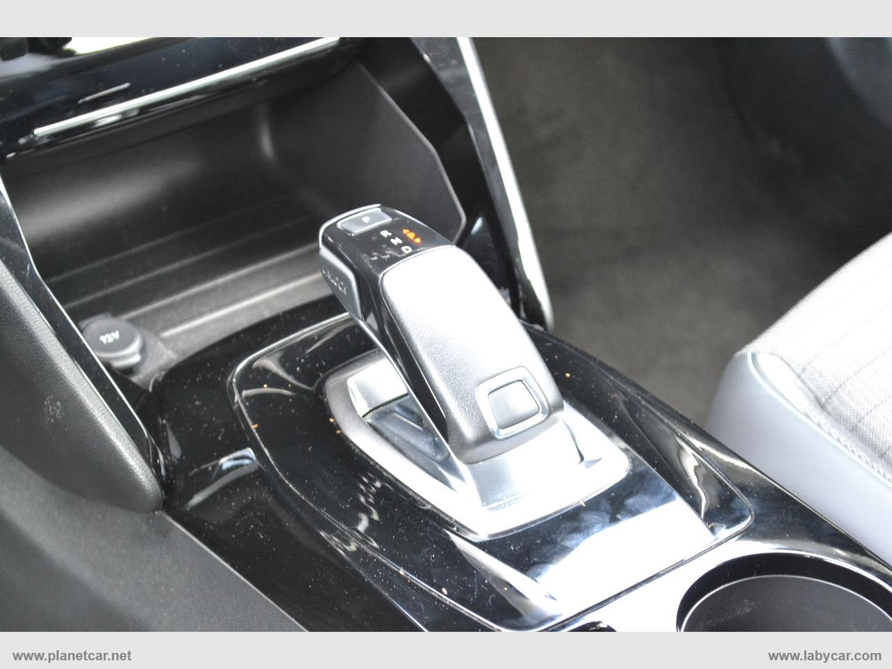 PEUGEOT 2008 BlueHDi 130 S&S EAT8 Allure