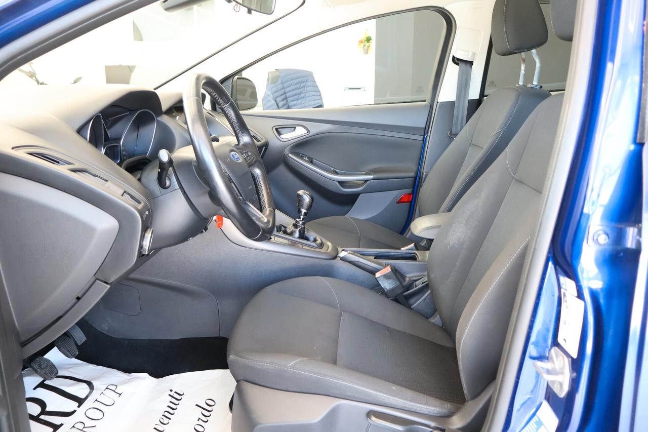 Ford Focus SW 1.5 tdci Titanium X s&s 120cv okneop