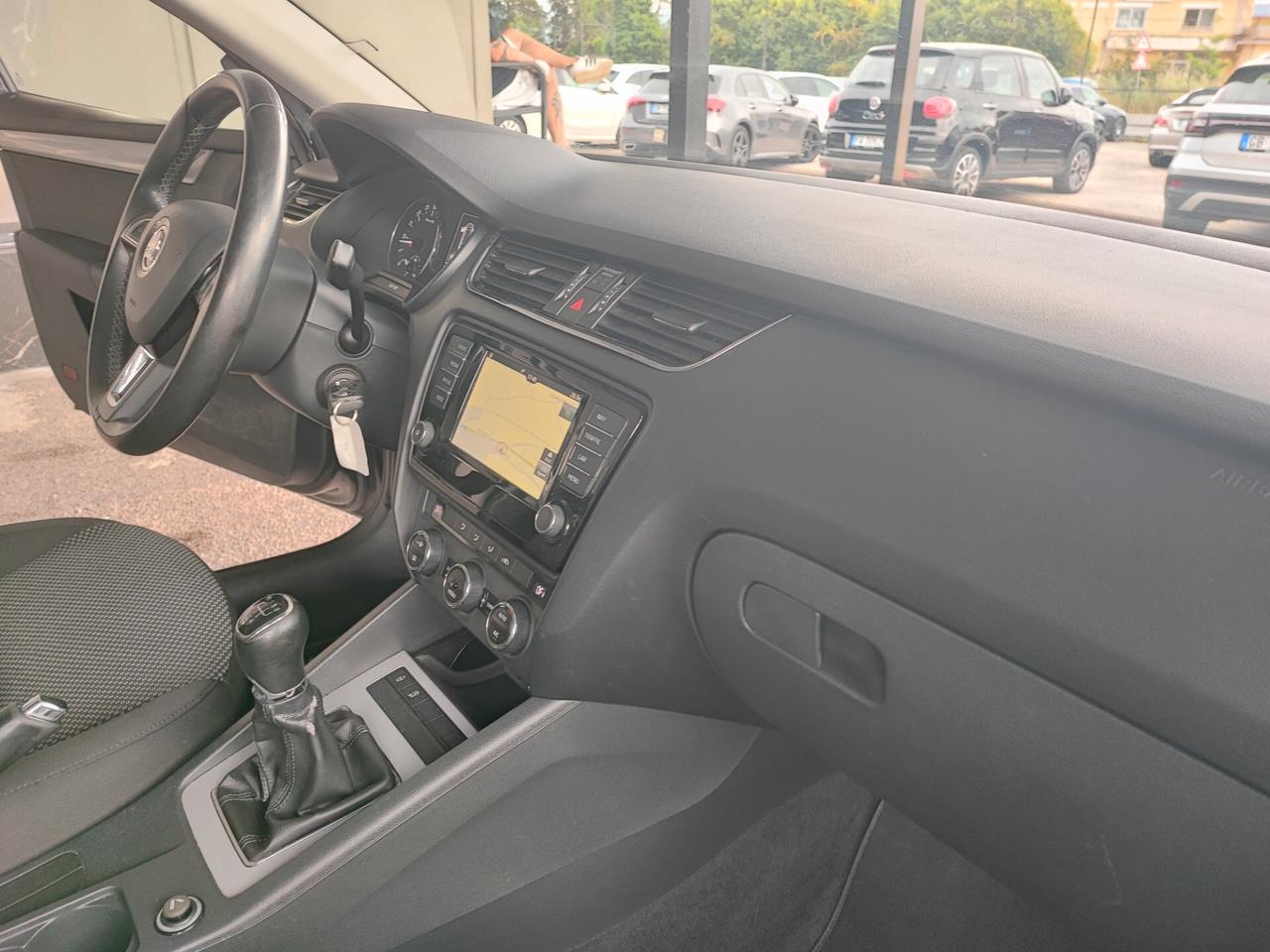 Skoda Octavia 1.6 TDI CR 110 CV Executive Plus