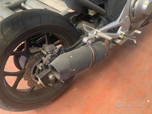 HONDA NC700X automatico unico proprietario abs