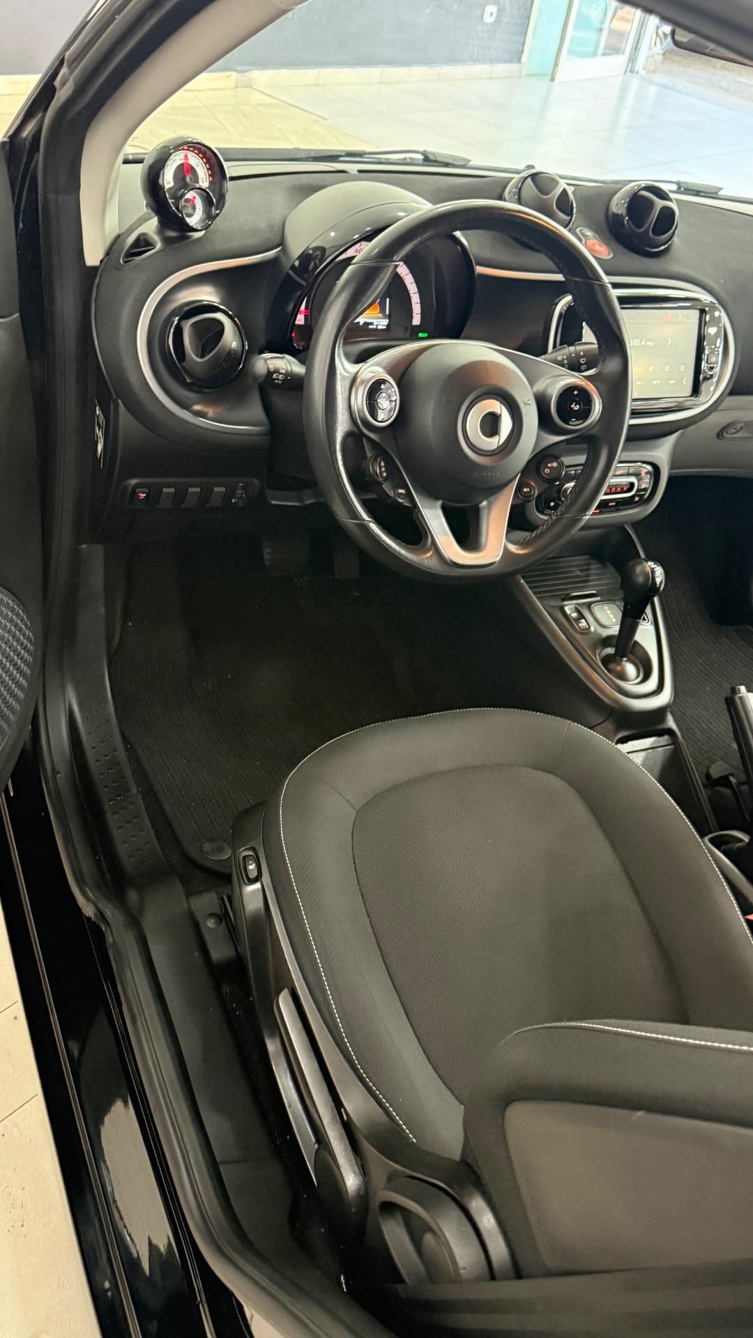 Smart ForTwo EQ Racingreen