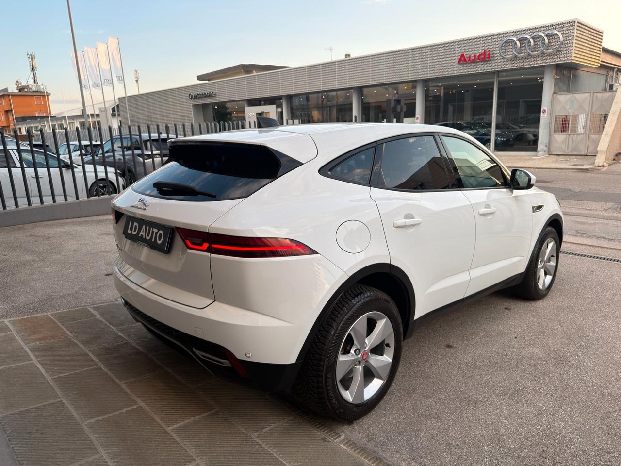 Jaguar E-Pace 2.0D I4 163 CV AWD Auto SE