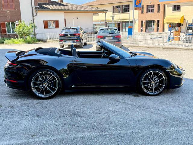 PORSCHE 911 Carrera Cabriolet