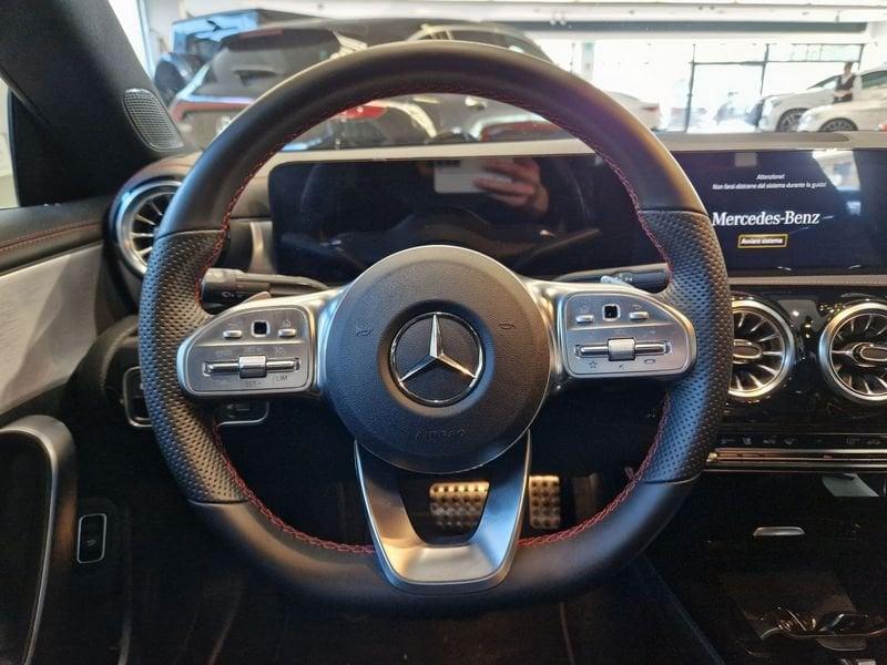 Mercedes-Benz CLA Coupé CLA 200 d Automatic AMG Line - UNICO PROPRIETARIO