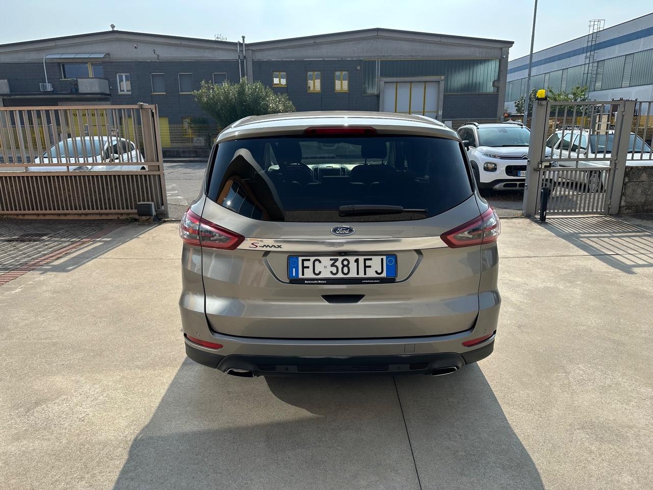 Ford S-Max 2.0 TDCi 180CV Start&Stop Powershift AWD Titanium