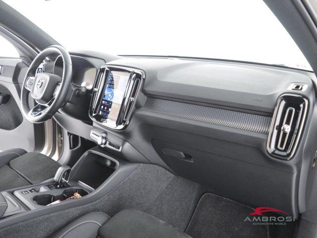 VOLVO XC40 2.0 b3 Core auto