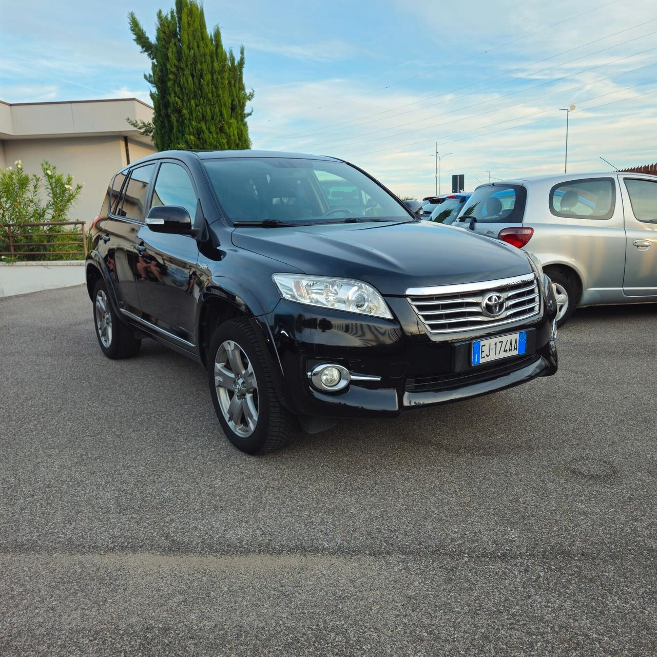 Toyota RAV 4 RAV4 Crossover 2.2 D-Cat A/T 150 CV Executive