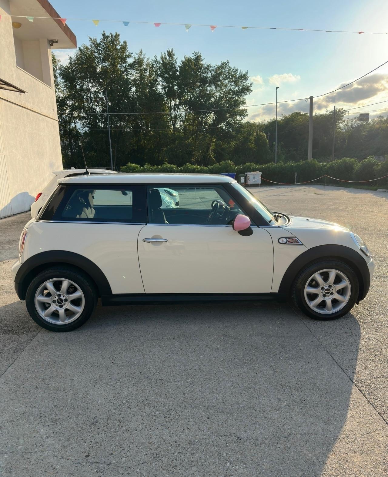 Mini 1.6 16V One D