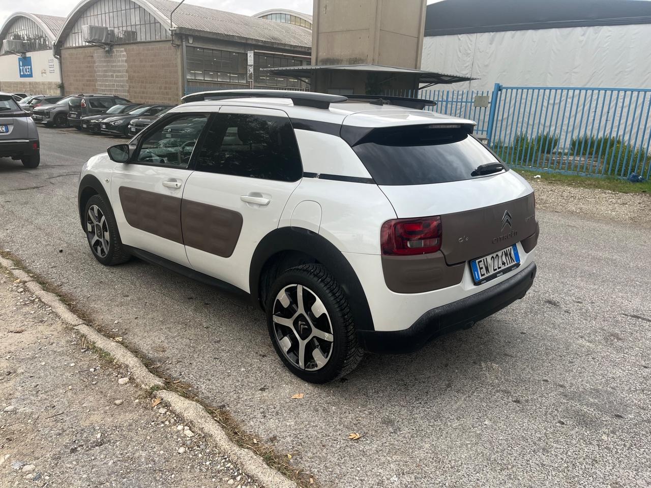 Citroen C4 Cactus 2014 1.2 BENZINA 112.000 KM